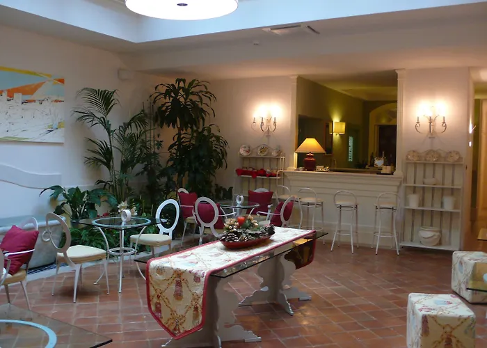 Hotel & Residenza 100 Torri